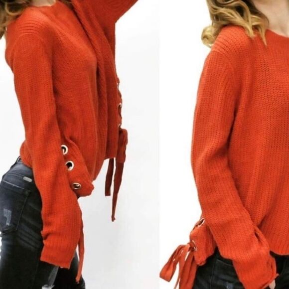 Side Lacing Sweater - Picture 4 of 16